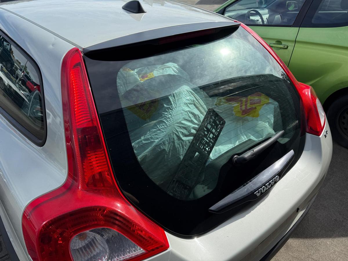 Volvo C30 original Heckscheibe Heckklappe heizbar BJ08